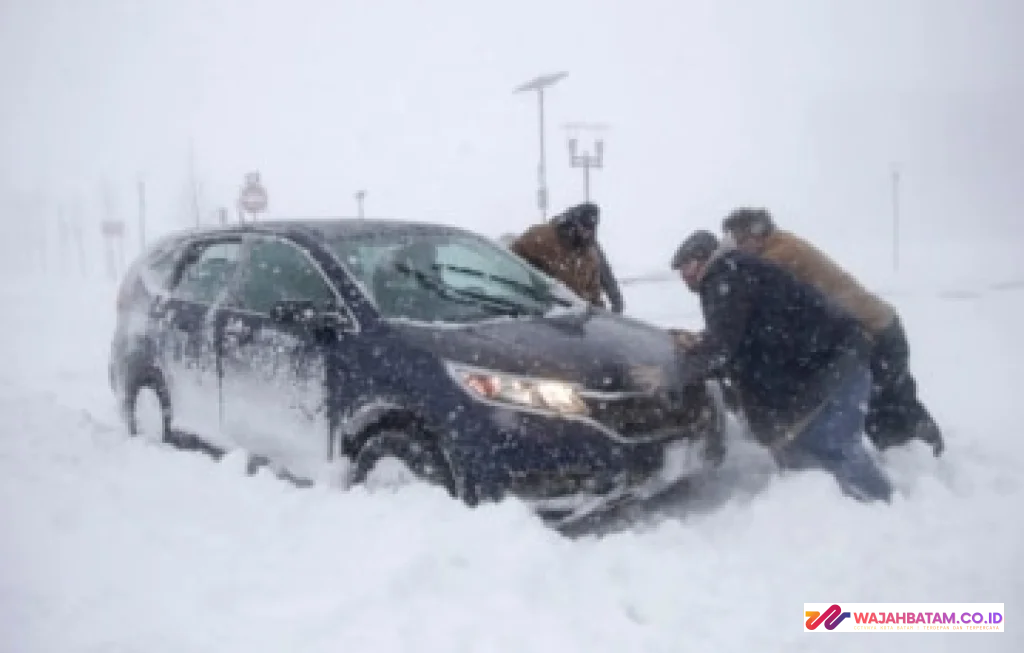 badai salju ekstrem AS timur