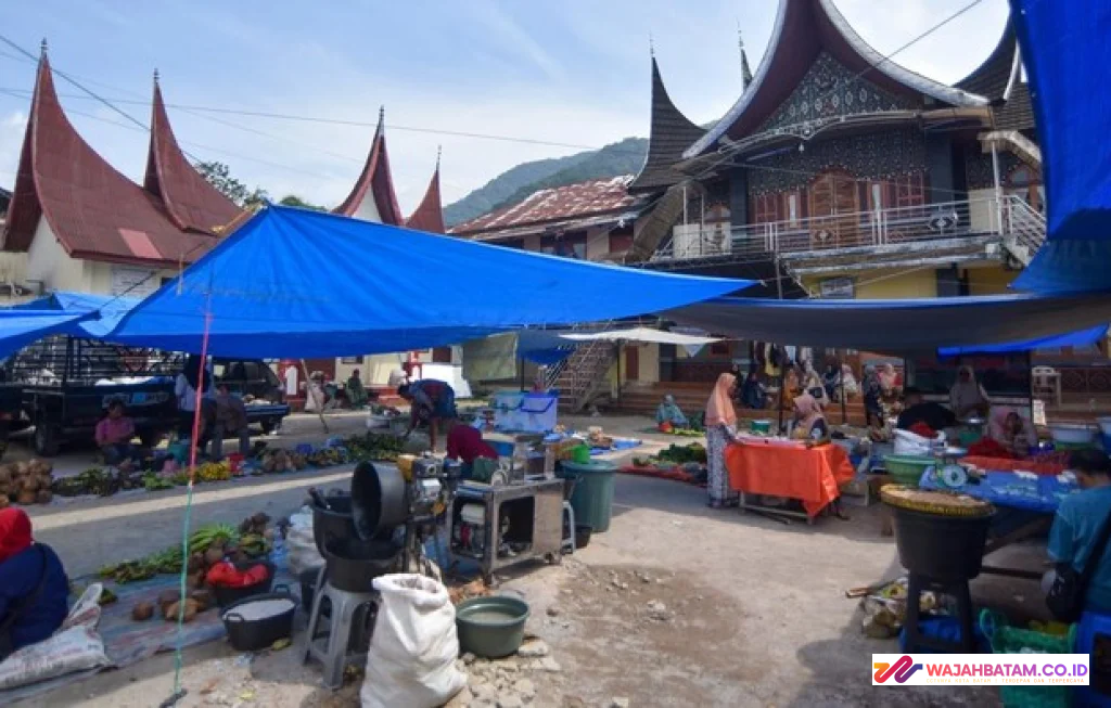 pasar Maninjau pascabanjir bandang