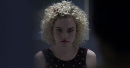 Julia Garner