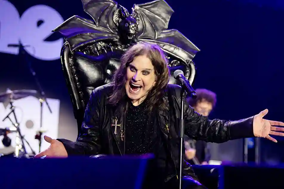 Momen Terakhir Ozzy Osbourne di Konser Perpisahan yang Viral dan Menggetarkan Dunia Musik